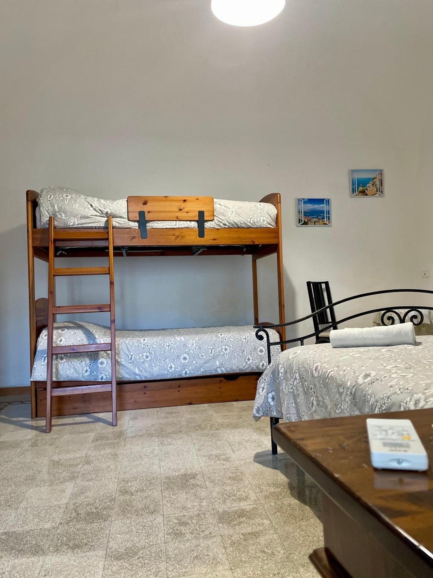 Mena Holiday House Villa Sant'Agnello Exterior foto